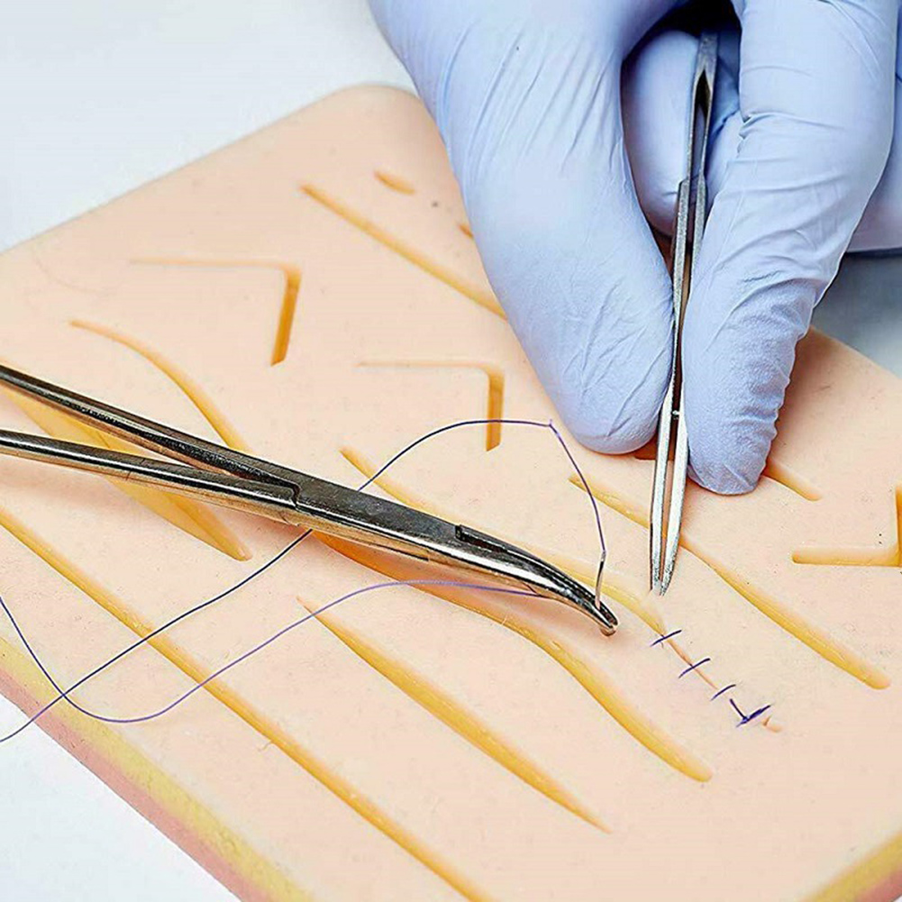 医療学生の練習キット、スキンパッド付きの外科用トレーニング、 - Medical Lab Kit のレビューと価格