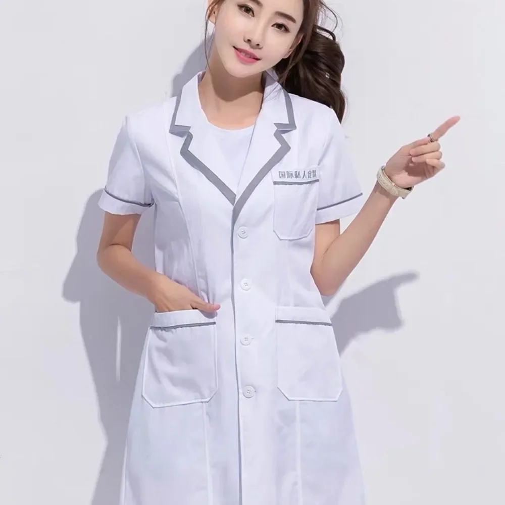 カスタマイズされたロゴ付きの白い半袖ラペルコート,美容ユニフ - Medical Lab Management のレビューと価格